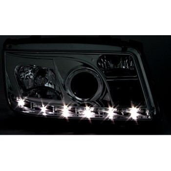 Φανάρια εμπρός Vw Bora - black , με λάμπες (Η1) led - σετ 2τμχ. Φανάρια εμπρός Vw Bora - black , με λάμπες (Η1) led - σετ 2τμχ.