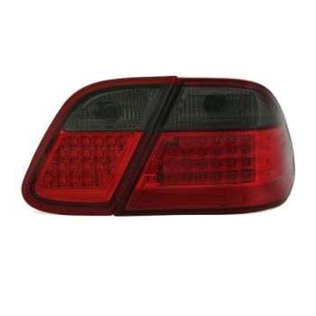 Πίσω φανάρια led Mercedes CLK W208 (1997-2002) coupe / cabrio - σετ 2τμχ. Πίσω φανάρια led Mercedes CLK W208 (1997-2002) coupe / cabrio - σετ 2τμχ.