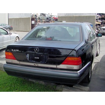 Lip spoiler πορτ-μπαγκάζ Mercedes W140