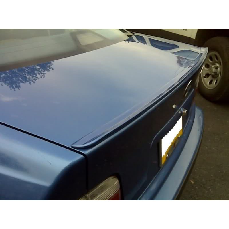 Lip spoiler πορτ-μπαγκάζ Mercedes W201