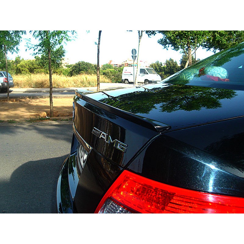 Lip spoiler πορτ-μπαγκάζ Merccedes W204 (2008-2013) sedan