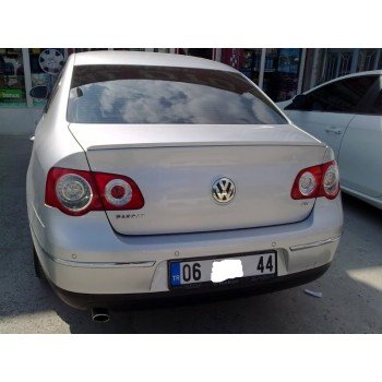 Lip spoiler πορτ-μπαγκάζ Vw Passat B6 (2005-2010)