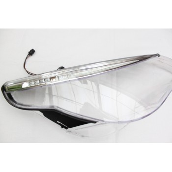 Κρύσταλλα φαναριών BMW E60 (2003-2007) Κρύσταλλα φαναριών BMW E60 (2003-2007)