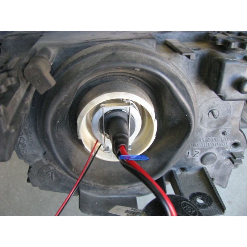 Bi xenon προτζέκτορες BMW E46 με εργοστασιακό σχεδιασμό - retrofit 2 τμχ.