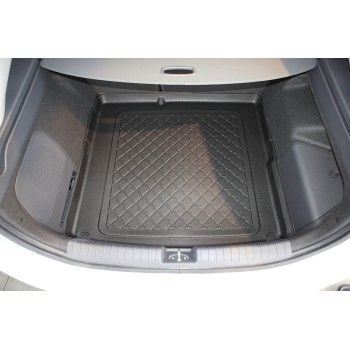 Πατάκι πορτ-μπαγκάζ Hyundai Ioniq Hybrid / Elektro Hatchback 5d (2016-2021) - 1τμχ. Πατάκι πορτ-μπαγκάζ Hyundai Ioniq Hybrid / Elektro Hatchback 5d (2016-2021) - 1τμχ.
