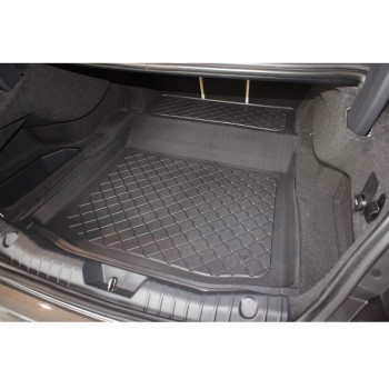 Πατάκι πορτ-μπαγκάζ Jaguar XF (X260) Sedan (2015+) with tyre repair kit - 1τμχ. Πατάκι πορτ-μπαγκάζ Jaguar XF (X260) Sedan (2015+) with tyre repair kit - 1τμχ.