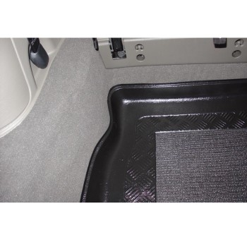 Πατάκι πορτ-μπαγκάζ Chrysler Grand Voyager IV STOW’N GO (2001-2007) 7 seats-3rd row up (for the space under 3rd row of seats) - 1τμχ.