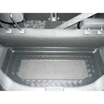 Πατάκι πορτ-μπαγκάζ Suzuki / Nissan Alto / Po 5 doors (2009-2013) - 1τμχ. Πατάκι πορτ-μπαγκάζ Suzuki / Nissan Alto / Po 5 doors (2009-2013) - 1τμχ.