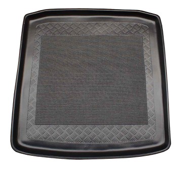 Πατάκι πορτ-μπαγκάζ VW Golf IV (1998-2007) - Combi - Lower boot - 1τμχ. Πατάκι πορτ-μπαγκάζ VW Golf IV (1998-2007) - Combi - Lower boot - 1τμχ.