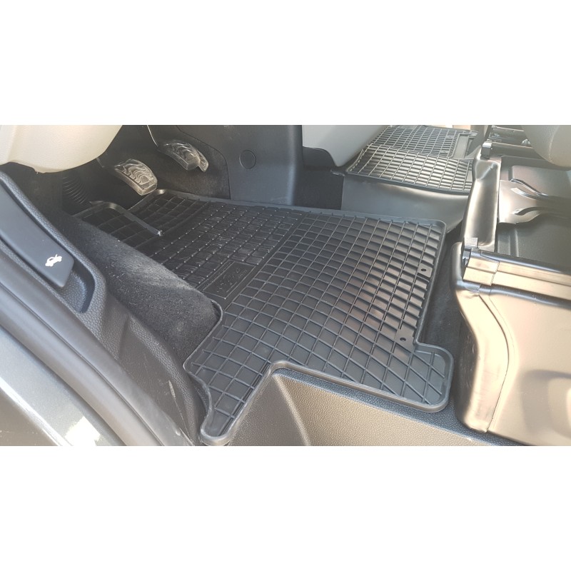 Λαστιχένια πατάκια Ford Transit / Ford Custom / Tourneo (2012-2023) - 3τμχ.