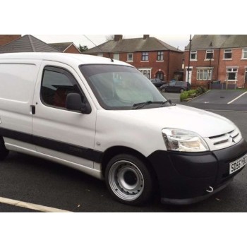 Ανεμοθραύστες Citroen Berlingo / Peugeot Partner (2002-2008) - 2 τμχ. εμπρός, Heko