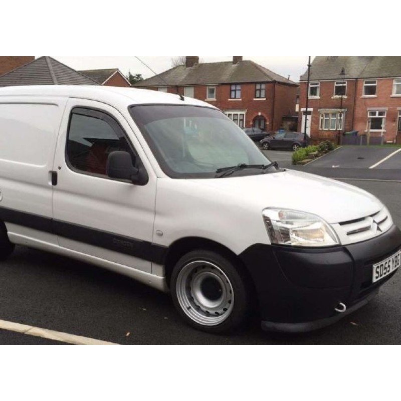 Ανεμοθραύστες Citroen Berlingo / Peugeot Partner (2002-2008) - 2 τμχ. εμπρός, Heko