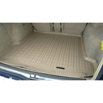Πατάκι πορτ-μπαγκάζ Passat B5 combi (1996-2005) - μπεζ - 1τμχ., Rezaw Plast