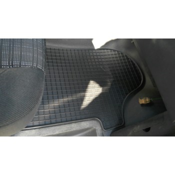 Λαστιχένια πατάκια MERCEDES Vito / Viano W447 (2014+) - 2τμχ., Petex