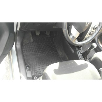 Λαστιχένια πατάκια TOYOTA Yaris (2005-2011) / GREAT WALL Voleex C10 (2010-2014) - 4τμχ. Λαστιχένια πατάκια TOYOTA Yaris (2005-2011) / GREAT WALL Voleex C10 (2010-2014) - 4τμχ.