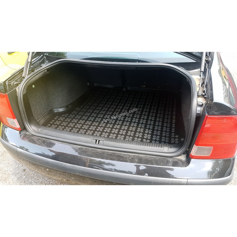 Πατάκι πορτ-μπαγκάζ Vw PASSAT B5 Sedan (1996 - 2005) - 1τμχ., Rezaw Plast
