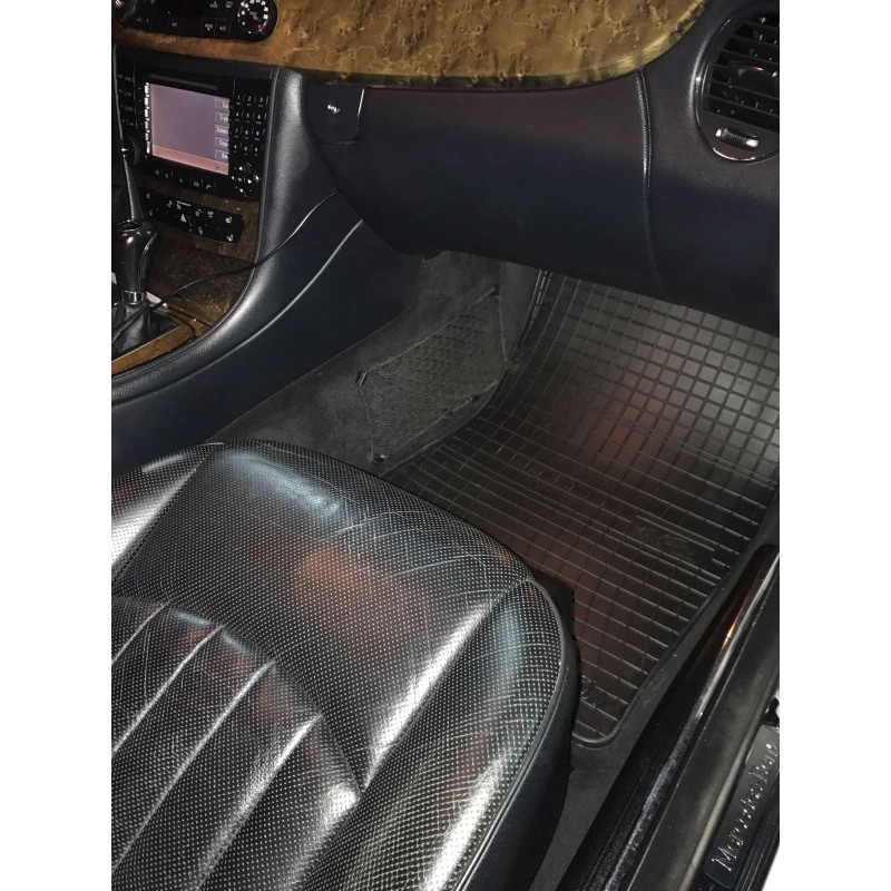 Λαστιχένια πατάκια MERCEDES E-Class W211 (2002-2009) / CLS C219 (2004-2010) - 4τμχ.