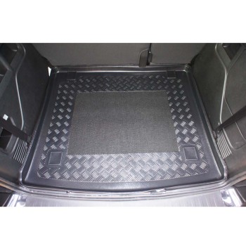 Πατάκι πορτ-μπαγκάζ Fiat Doblo I (2010-2022) 5 seats (Without double floor) - 1τμχ. Πατάκι πορτ-μπαγκάζ Fiat Doblo I (2010-2022) 5 seats (Without double floor) - 1τμχ.