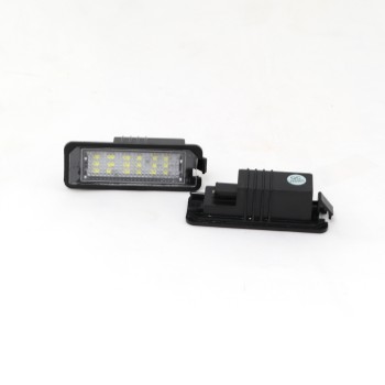 Πλαφονιέρα πίσω πινακίδας Vw Golf 5,6,7 CANBUS / Polo 6R / Passat 3C CC / με 18 φωτεινά led, 76x27 mm - 2 τμχ.