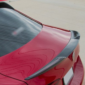 Αεροτομή πορτ-μπαγκάζ Alfa Romeo Gulia (2015+) - μαύρη γυαλιστερή