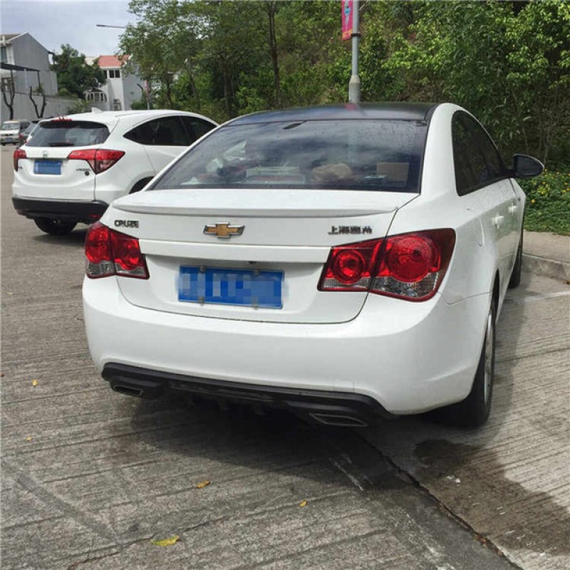Αεροτομή πορτ-μπαγκάζ Chevrolet Cruze (2009-2013) - μαύρη γυαλιστερή