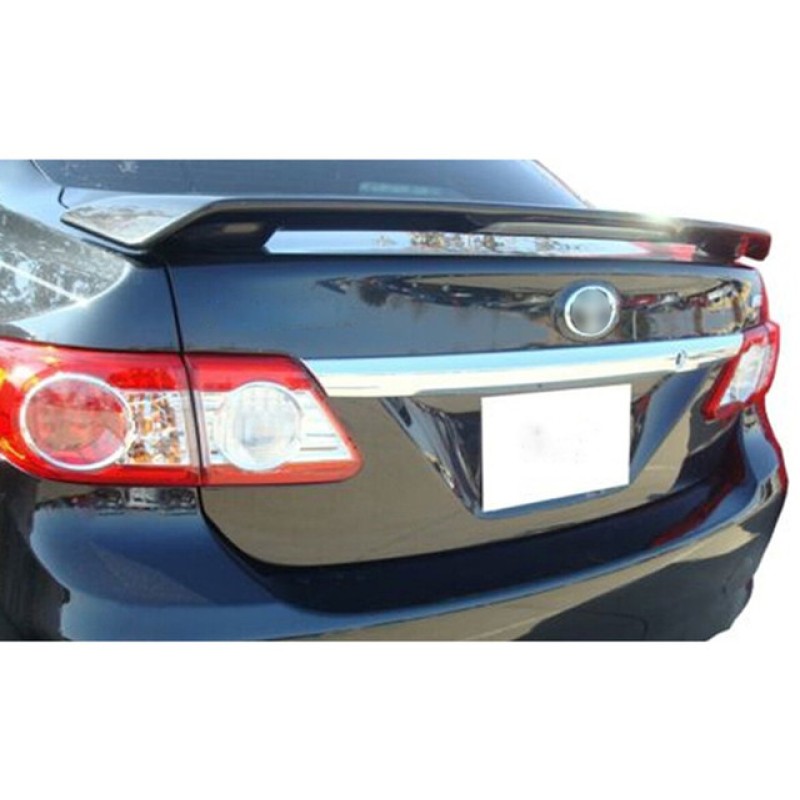 Αεροτομή πορτ-μπαγκάζ Toyota Corolla (2008-2012) - μαύρη γυαλιστερή