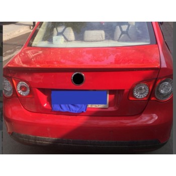 Αεροτομή πορτ-μπαγκάζ Vw Jetta (2006-2012) - μαύρη γυαλιστερή