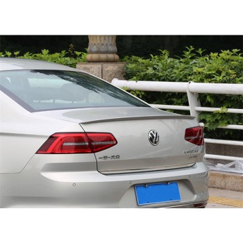 Αεροτομή πορτ-μπαγκάζ Vw Passat B8 (2016+) - μαύρη γυαλιστερή