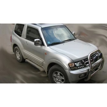 Φανάρια εμπρός Mitsubishi Pajero (2001-2006) - μαύρα , με λάμπες (Η1) - σετ 2τμχ.