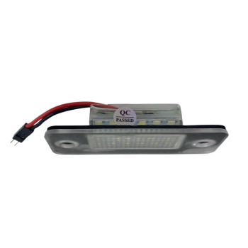 Πλαφονιέρα πίσω πινακίδας AUDI A8 (2003-2010) - 2 τμχ. Πλαφονιέρα πίσω πινακίδας AUDI A8 (2003-2010) - 2 τμχ.