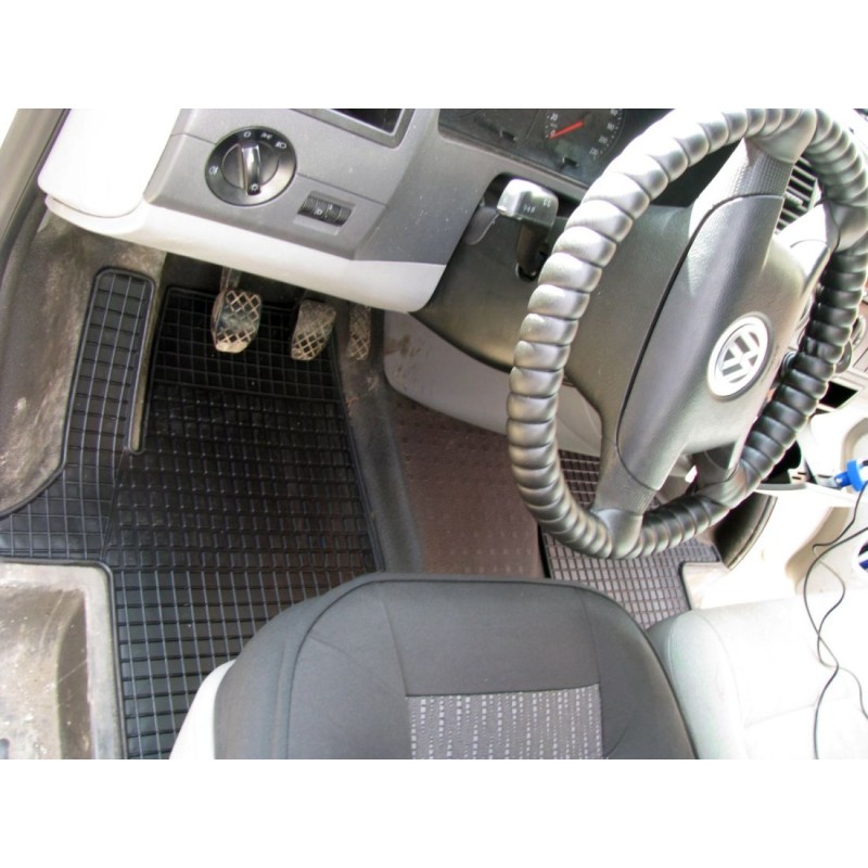 Λαστιχένια πατάκια VW Transporter T5 (2003-2015) / T6 (2015+) - 3 θέσιο - 2τμχ., Petex