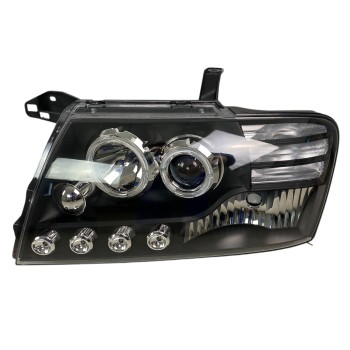 Φανάρια εμπρός Mitsubishi Pajero (2001-2006) - μαύρα , με λάμπες (Η1) - σετ 2τμχ.