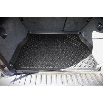 Πατάκι πορτ-μπαγκάζ BMW X5 (E53) SUV 5 door (2000-2007) - 1τμχ. Πατάκι πορτ-μπαγκάζ BMW X5 (E53) SUV 5 door (2000-2007) - 1τμχ.