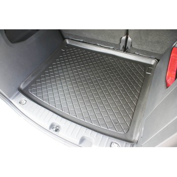 Πατάκι πορτ-μπαγκάζ Vw Caddy Life / Caddy Comfortline & Trendline Combi (2004-2010) / (2010-2020) 5 seats; boot walls insulated (plastic on boot walls) - 1τμχ. Πατάκι πορτ-μπαγκάζ Vw Caddy Life / Caddy Comfortline & Trendline Combi (2004-2010) / (2010-2020) 5 seats; boot walls insulated (plastic on boot walls) - 1τμχ.