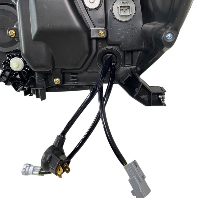 Φανάρια εμπρός Toyota Hilux (2015-2020), led με φώτα ημέρας με H7 / H1 λάμπες - σετ 2τμχ.