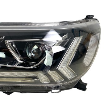 Φανάρια εμπρός Toyota Hilux (2015-2020), led με φώτα ημέρας με H7 / H1 λάμπες - σετ 2τμχ.