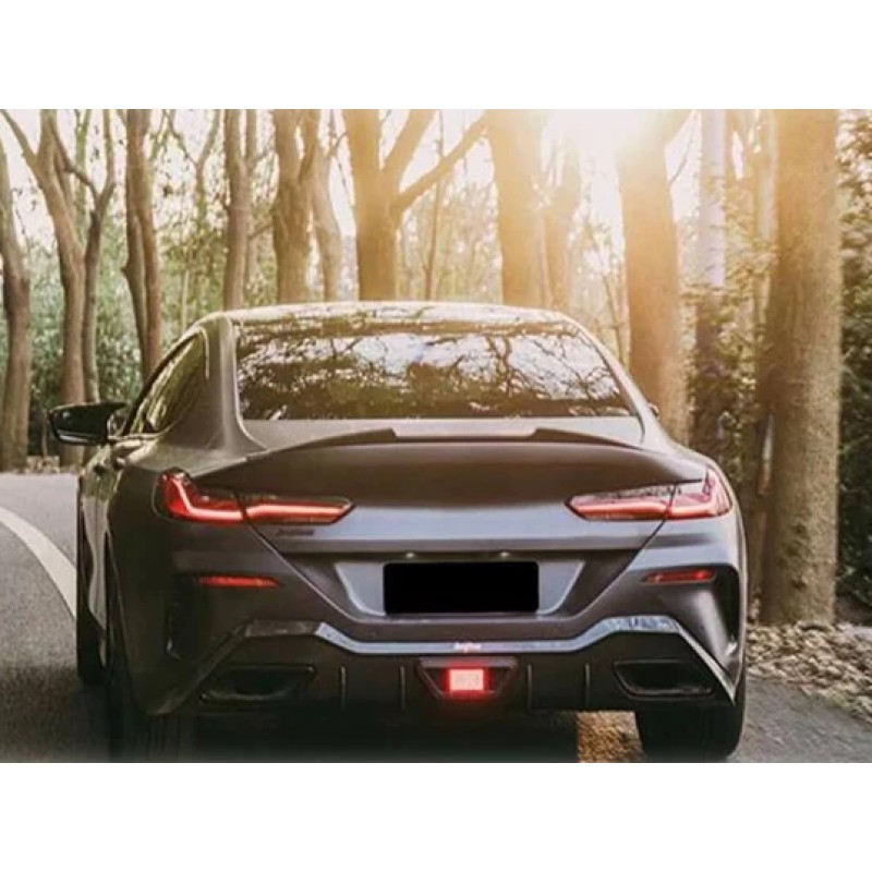 Αεροτομή πορτ μπαγκάζ BMW G16 / F93 (2018+) gran coupe, V design - μαύρη γυαλιστερή