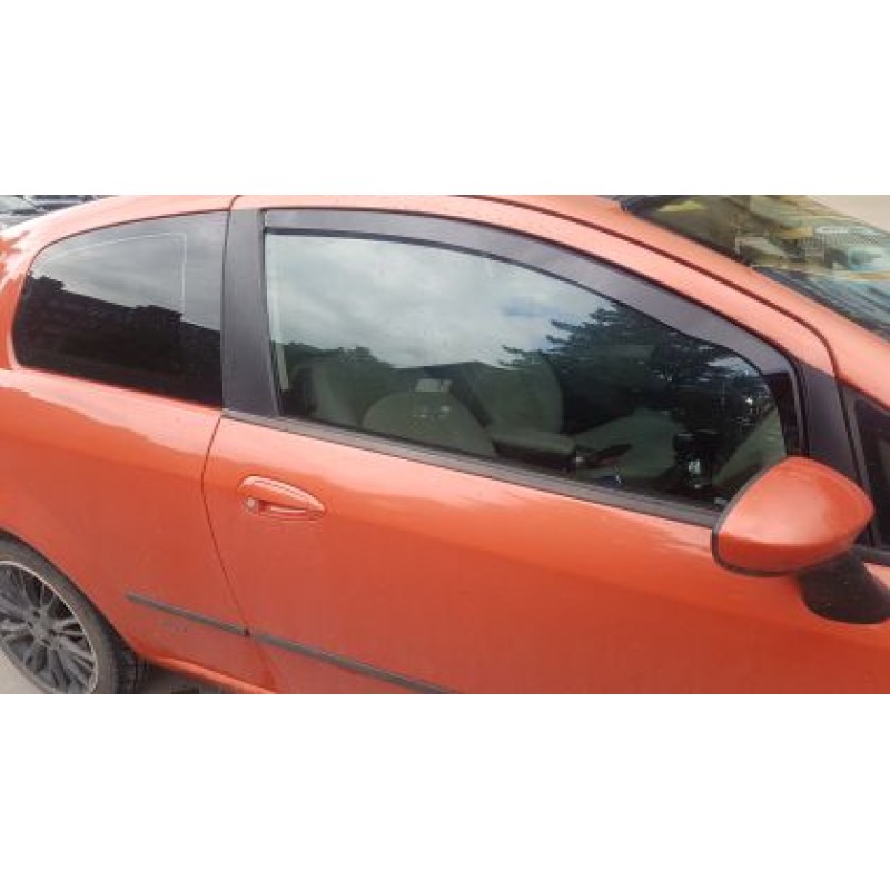 Ανεμοθραύστες για Fiat Grande Punto / Evo (2006+) 3 πορτο Ανεμοθραύστες για Fiat Grande Punto / Evo (2006+) 3 πορτο