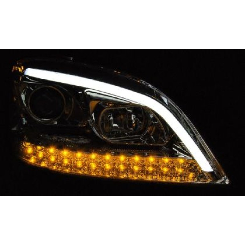 Φανάρια εμπρός Mercedes ML W164 (2005-2008) led chrome με τρεχούμενο φλας - σετ 2τμχ.