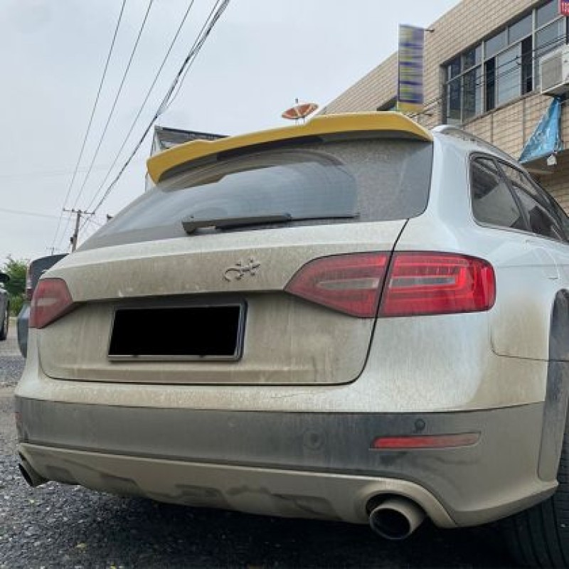 Αεροτομή οροφής Audi A4 (2008-2015) Combi- μαύρη γυαλιστερή