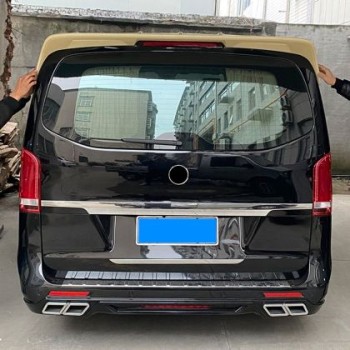 Αεροτομή οροφής Mercedes Vito W447 (2016-2019) HS Style- μαύρη γυαλιστερή