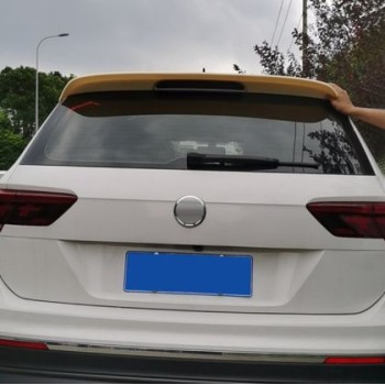 Αεροτομή οροφής Vw Tiguan (2019+)- μαύρη γυαλιστερή