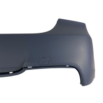 Πίσω προφυλακτήρας BMW E90 - M pack design χωρίς ανοίγματα parktronic