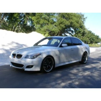 Body kit για BMW E60 sedan (2003-2007) - M pack χωρίς προβολάκια με ανοίγματα 24 mm