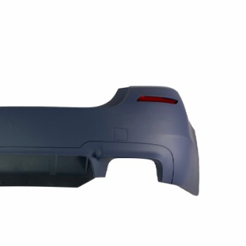Πίσω προφυλακτήρας για BMW F10 (2010-2017) - M5 design με ανοίγματα για parktronic