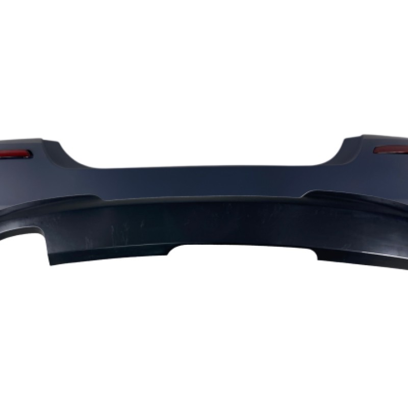Πίσω προφυλακτήρας BMW F10 - M pack design με ή χωρίς ανοίγματα parktronic