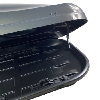 Μπαγκαζιέρα οροφής Junior Altro 140x90x38cm με μονό άνοιγμα με κλειδί, 370 λίτρα - Γκρι γυαλιστερή Μπαγκαζιέρα οροφής Junior Altro 140x90x38cm με μονό άνοιγμα με κλειδί, 370 λίτρα - Γκρι γυαλιστερή