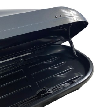 Μπαγκαζιέρα οροφής Junior Altro 185x80x41cm με διπλό άνοιγμα με κλειδί, 460 λίτρα - Γκρι υαλιγστερή Μπαγκαζιέρα οροφής Junior Altro 185x80x41cm με διπλό άνοιγμα με κλειδί, 460 λίτρα - Γκρι υαλιγστερή