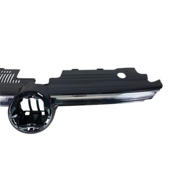 Μάσκα Vw Golf 8 - R design, χωρίς σήμα Μάσκα Vw Golf 8 - R design, χωρίς σήμα