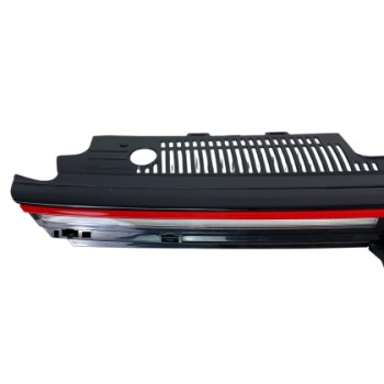 Μάσκα Vw Golf 8 - GTI design με κόκκινες γρίλιες, χωρίς σήμα Μάσκα Vw Golf 8 - GTI design με κόκκινες γρίλιες, χωρίς σήμα